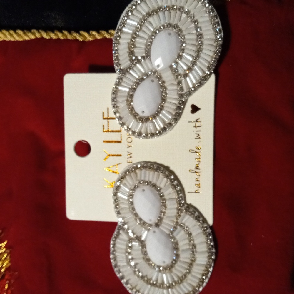 KayLee earrings - Picture 2 of 3